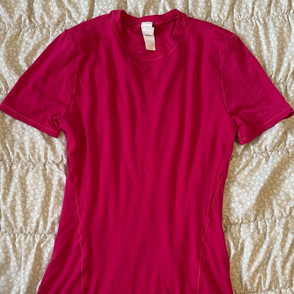 lululemon athletica Vibrant Pink Short Sleeve Tee